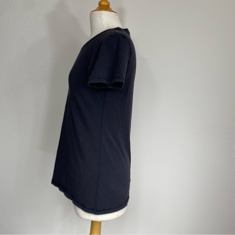 Lululemon Women's Black Crew Soft Stretch T-Shirt Size 8 Workout Athleisure Gym - Picture 3 of 15